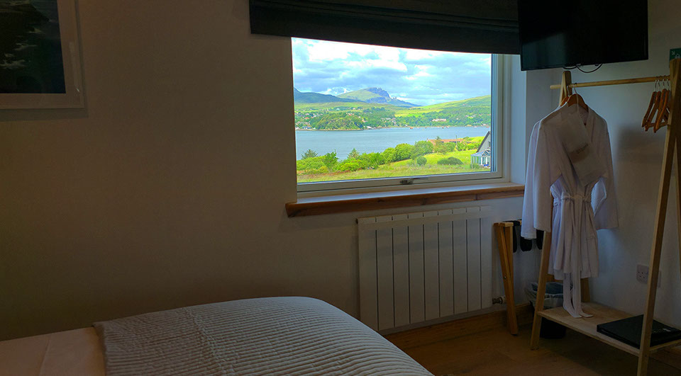 Taigh Scalpaigh luxury bed and breakfast accommodation with sea views near Portree